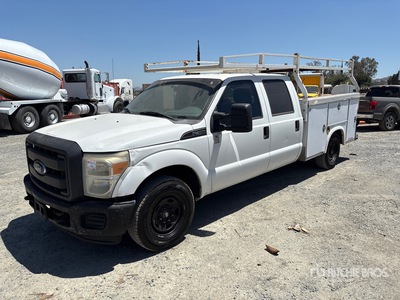 2012 Ford F-350 XL 4x2 ユーティリティトラック