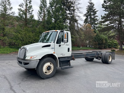 2013 International 4300 SBA DuraStar 4x2 Fahrgestell