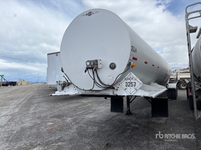 1990 (unverified)   T/A 7700 gal Tanker Trailer