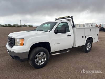 2011 GMC Sierra 2500HD 4x4 Service Truck