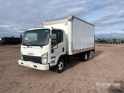 2011 Isuzu NPR 4x2 Furgoneta caja cerrada
