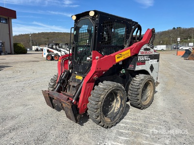 2016 Takeuchi TS80V2C Schranklader