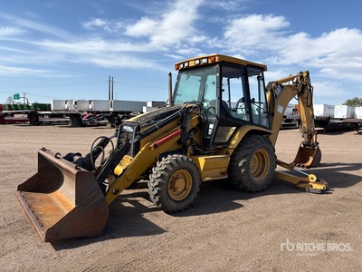 Cat を見 Backhoe Loader