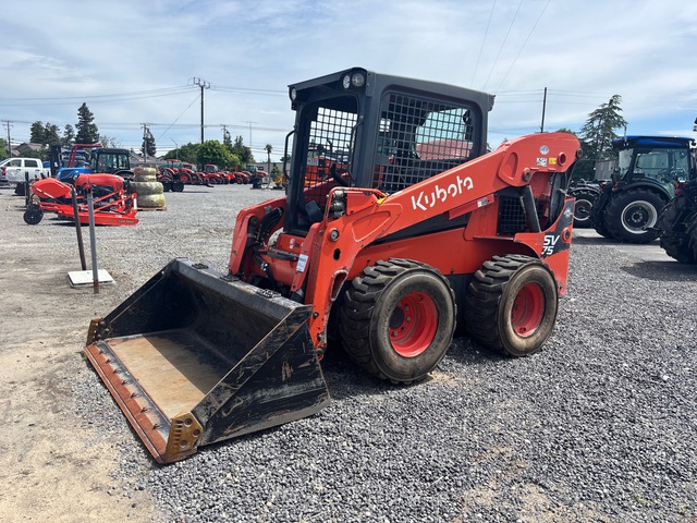 2023 Kubota SSV75HFR Two-Speed Skid Steer Loader 2023 Kubota SSV75HFR Two-Speed Skid Steer Loader