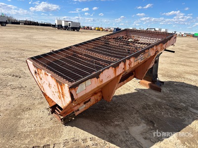 SaltDogg 1400601SS Salt Spreader