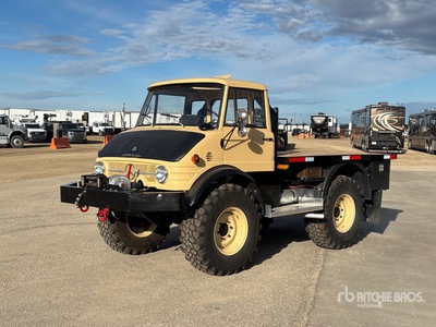 1976 Mercedes Unimog 4x4 Flatbed Truck
