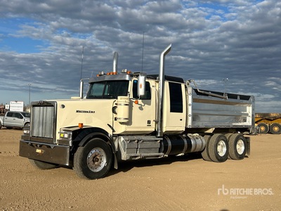 2021 Western Star 4900 6x4 Sleeper T/A Dump Truck