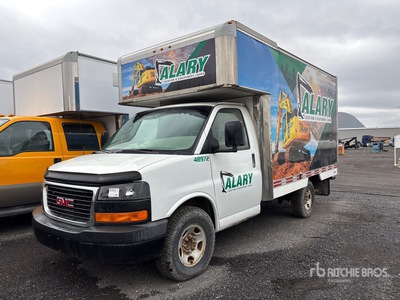 2009 GMC Savana 3500 4x2 Furgoneta caja cerrada (Inoperable)