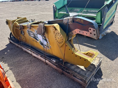 TOFT TOFT280R Rotating Demolition Shear - Fits Cat 320 (Unused)