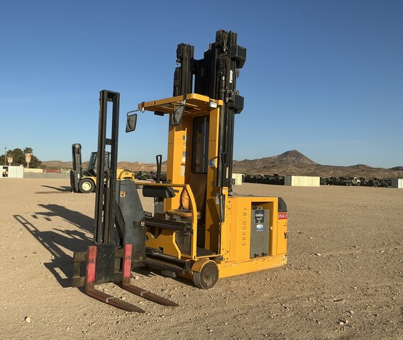 Yale NTA030SA Electric Swing Reach Forklift
