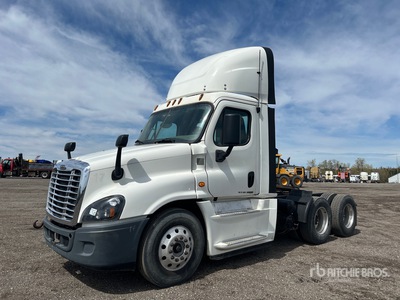 2016 Freightliner Cascadia 125 6x4 6x4 3-Achs Sattelzugmaschine