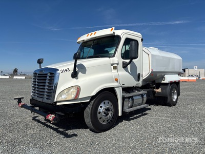 2012 Freightliner Cascadia 125 4x2 散水車