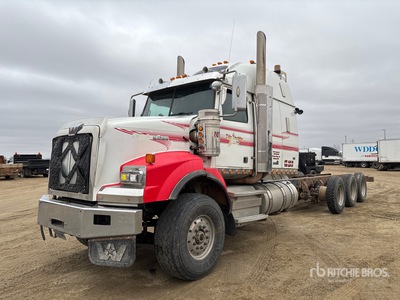 2012 Western Star 4900SA 8x6 Sleeper Cab and Chassis (Inoperable)