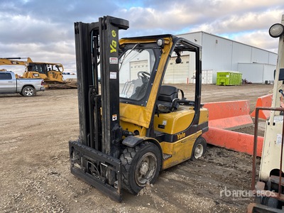 Yale GLP060VXEVSE087 5550 lb Electric Forklift (Inoperable)