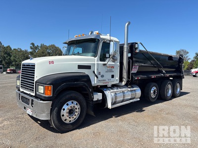 2014 Mack CHU613 8x4 Tri/A Dump Truck