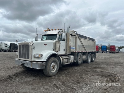 2021 Peterbilt 567 8x4 を見 Dump Truck