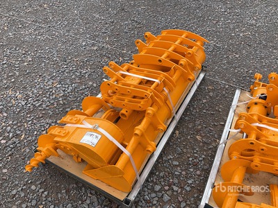 Quantity of (8) 2026 GIYI GYA-8 Lote de Accesorios para Miniexcavadora (Sin Usar) / Mini Excavator Attachments - Fits Cat 301 (Unused)