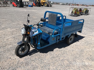 2026 SDLOOL SL-EC15 Triciclo Electrico (Sin Usar) / Trike (Unused)