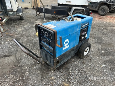 1997 Miller Legned NT 225 A Skid-Mounted Electric Welder