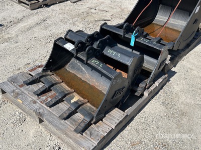 Quantity of (4) Yanmar 30 in Digging Excavator Bucket