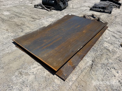 Quantity of (2) 4 ft 11.5 in x 7 ft 10.5 in Road 3/4" Plaques d'acier