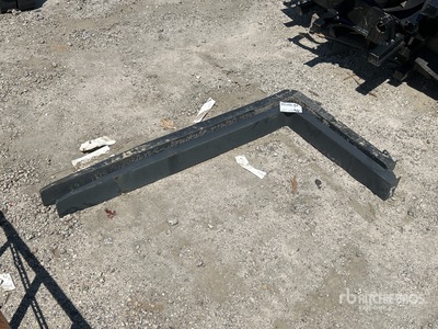 Yanmar 43 in Lift Truck Forks