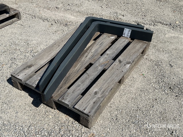 Yanmar 43 in Lift Truck Forks