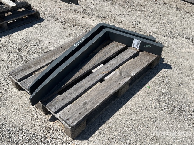 Yanmar 43 in Lift Truck Forks