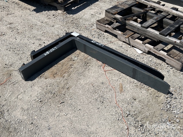 Yanmar 47 in Lift Truck Forks