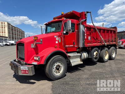 2006 Kenworth T800 8x4 Autocarro ribaltabile 2 assi