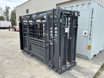 2025 BYT CC003 Upgraded Stockman Squeeze Chute (Unused)