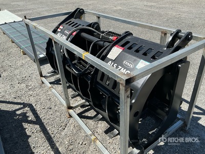 2026 LYALS ZMQ01 スキッドステア用グラップル (Unused)