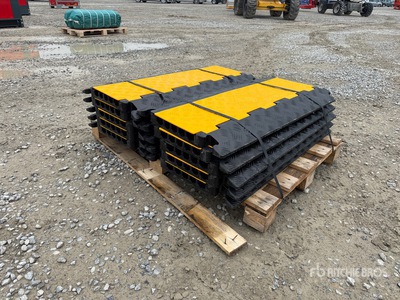 Quantity of (10) Bauer Generatoren Cable Bridge 5 way industrial cable bridge Divers. Equipement pour granulat (Unused)