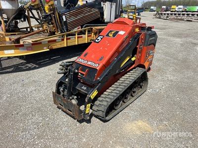 2021 Ditch Witch SK800 Mini Chargeuse sur rails compacte