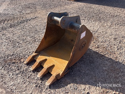 Wacker Neuson 22 in Q/C Digging Excavator Bucket - Fits Wacker Neuson ET65