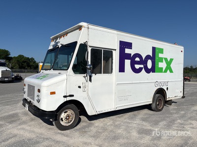 2006 Ford E-450 Super Duty 4x2 Step Van