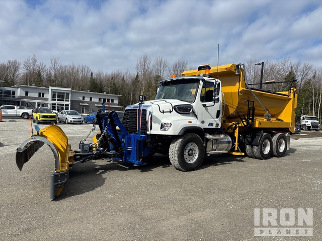 2025 Freightliner 114SD