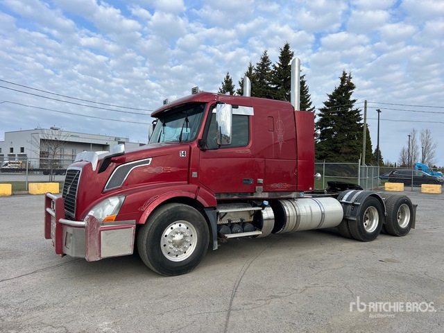 2013 Volvo Vnl 2013 Volvo Vnl 6X4 T/A Sleeper Truck Tractor