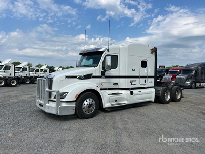 2019 Peterbilt 579 6x4 T/A Sleeper Truck Tractor