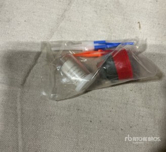 (338) TE Connectivity D38999/26WD97PA Electrical Plug Connectors