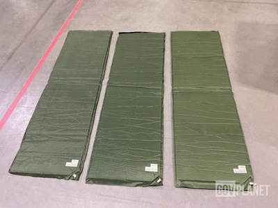 (19) Self-Inflating Sleeping Mats