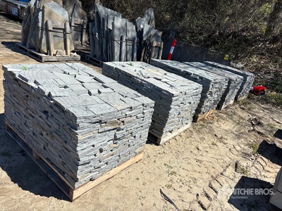 Quantity of (5) Pallets of 1 in Gauged Colonial Wallstone Stone
