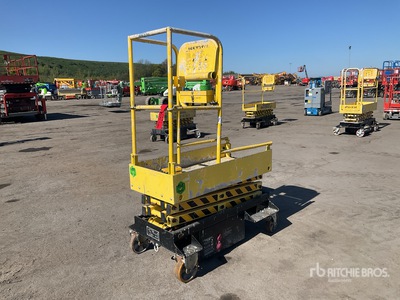 2019 Boss X3X Schaarlift (Inoperable)