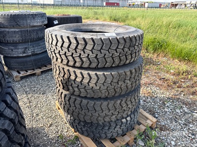 Quantity of (4) Goodyear 315/80R22.5 Tires