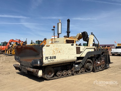 2006 Blaw-Knox PF4410 Track Asphalt Paver