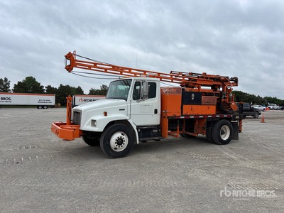 2000 CME CME55 on 2001 Freightliner FLD 70 4x2 ドリルトラック