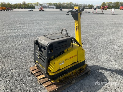 Wacker Neuson DPU100-70 Vibratory Plate Compactor