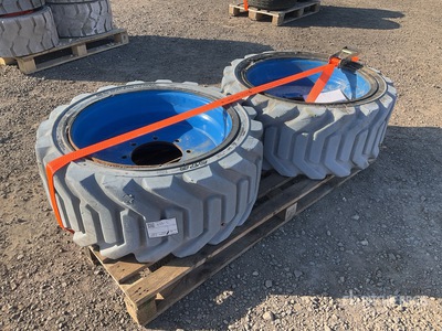 Quantity of (2) Nifty HR28H Ruedas