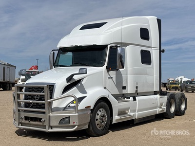 2019 Volvo VNL860 6x4 T/A Sleeper Truck Tractor