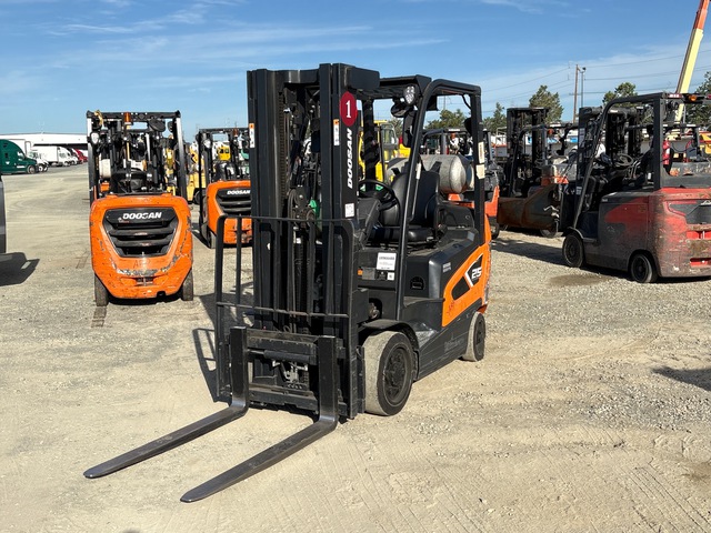 Doosan GC25S-9 4600 lb Cushion Tire Forklift Doosan GC25S-9 4600 lb Cushion Tire Forklift